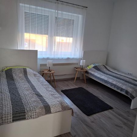 Werner Apartman Мохач Экстерьер фото