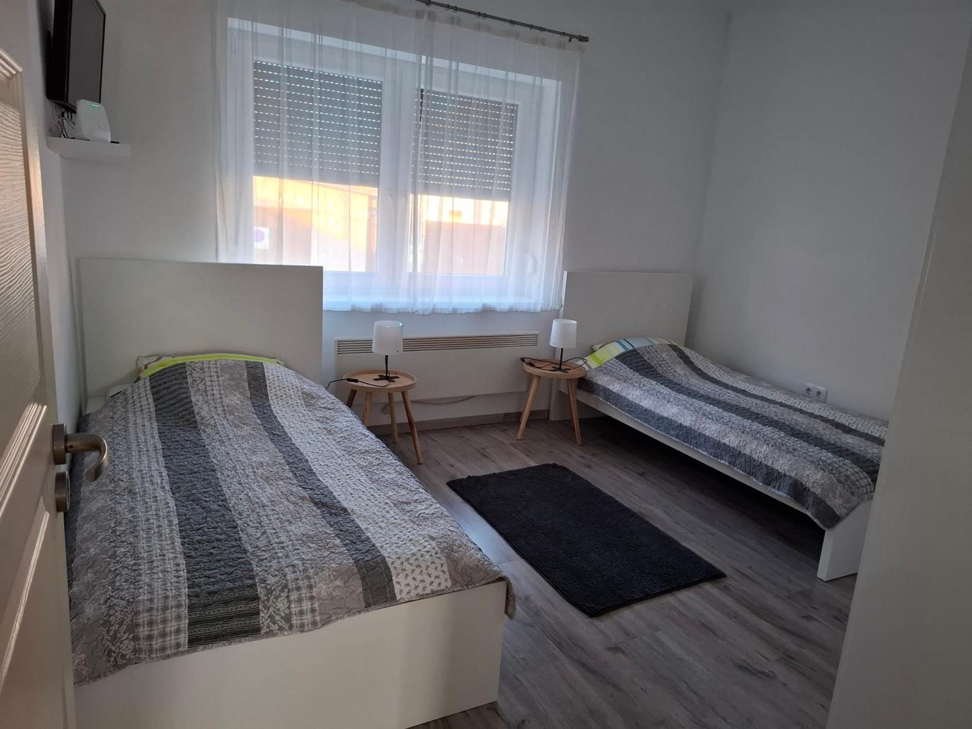 Werner Apartman Мохач Экстерьер фото
